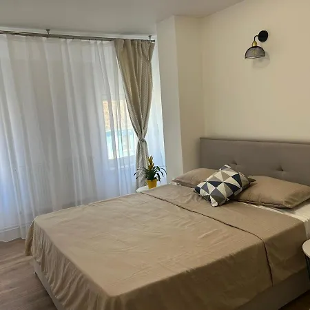 Due Apartment *